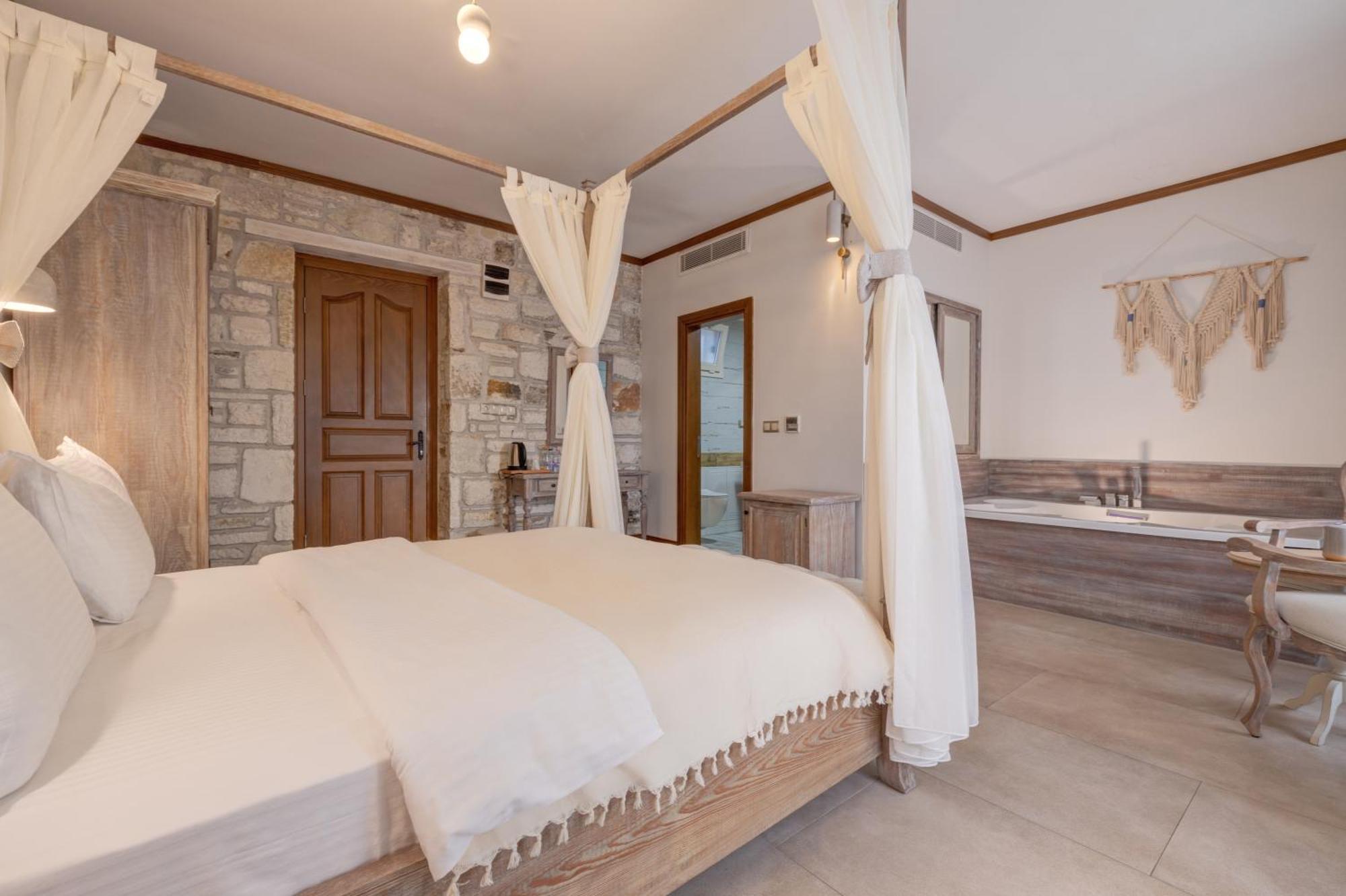 Navalia Hotel Foça Buitenkant foto