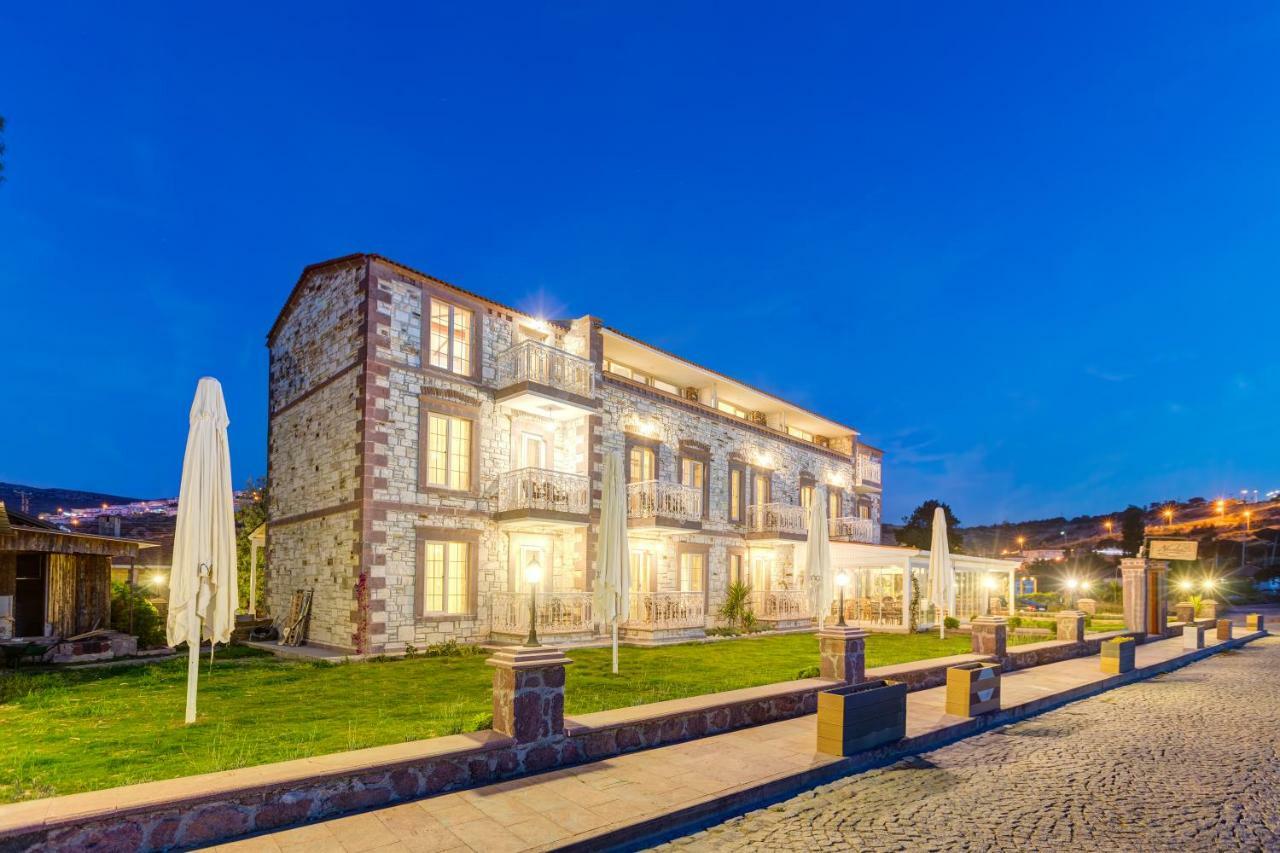 Navalia Hotel Foça Buitenkant foto